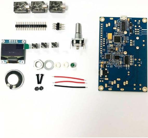 tr uSDXトランシーバーメインボードとPE1NNZとDL2MANによるパーツ。