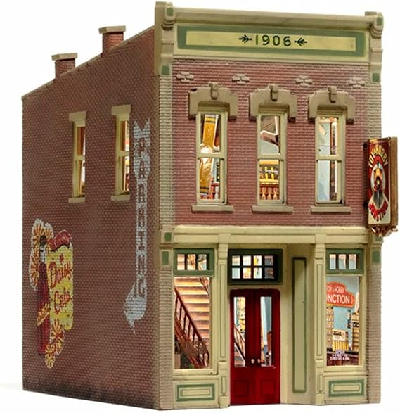 WOODLAND SCENICS HO Scale Toy & Hobby Junction Building WDS5070