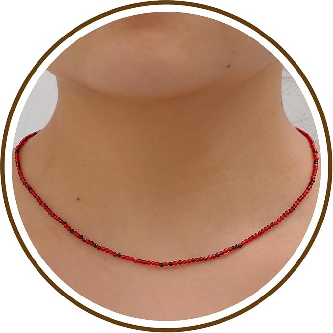 JSJOY Tiny Crystal Beaded Choker Necklaces for Women Colorful Beaded Necklace Dainty Choker Necklaces Simple Boho Jewelry Gifts for Teens Handmade Shining Bead Necklaces Gifts