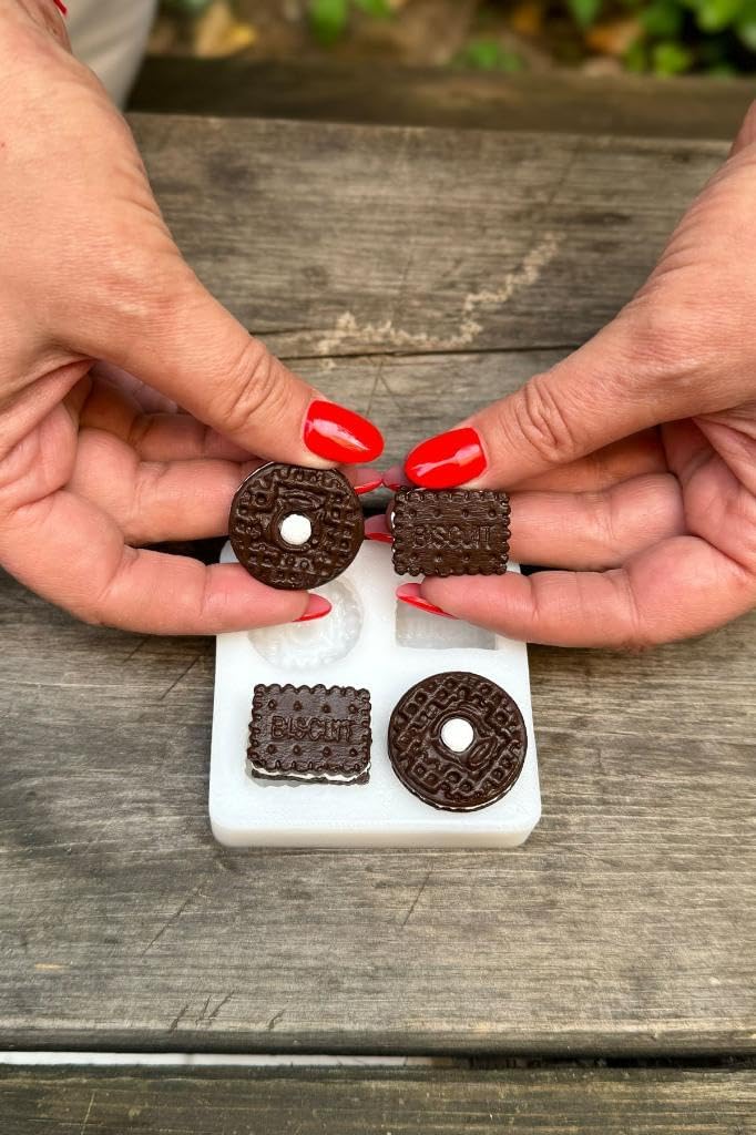 Rufus Concept Biscuit Quad Silicone Candle Mold