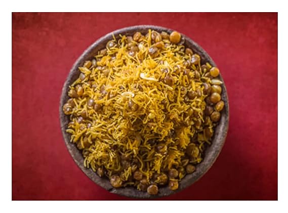 Changezi's Authentic Dalmoth/Dal Moth/Moth Dal Namkeen/Dal Biji|Namkeen|Dal Moth Namkeen Classic Taste of India|Spicy & Savoury in Flavour|Vegetarian|No Artificial Colours|Evening Snacks-250 * 3Pack
