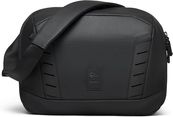 NOMATIC McKinnon Camera Messenger 13L - Camera Bag For Men And Women