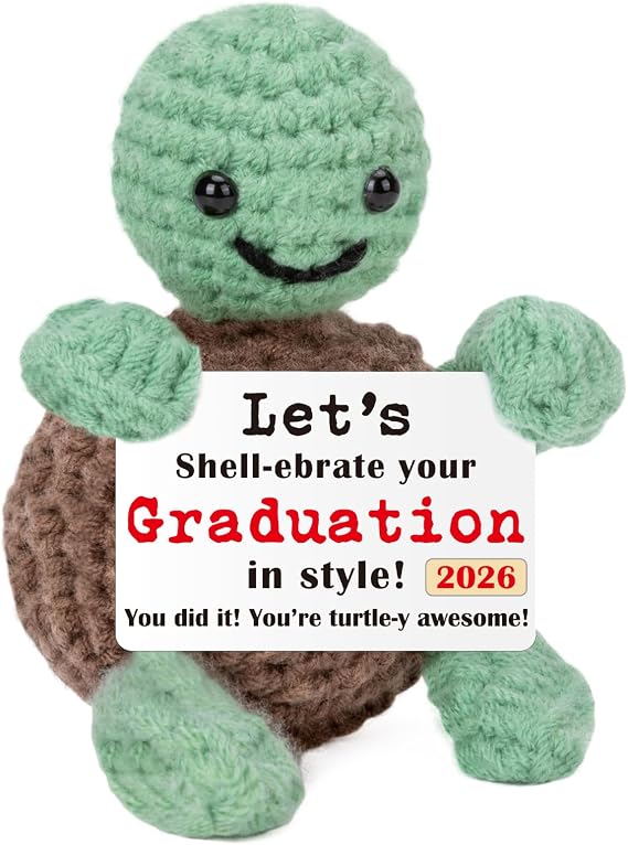 WELLBANEE Mini Turtle Graduation Gifts for Her Him 2026, Handmade Crochet Graduation Decorations for College High Middle Elementary School Preschool Student, Emotional Positive Graduate Turtle