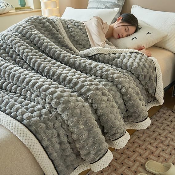 Thick Coral Fleece Reversible Throw Blanket, Sherpa Fleece Plush Throw Super Soft Fuzzy Soft Cozy Fluffy Fall Winter Thick Warm Microfiber Blanket for Couch, Bed, Sofa (Grey,78.7 * 90.6in)